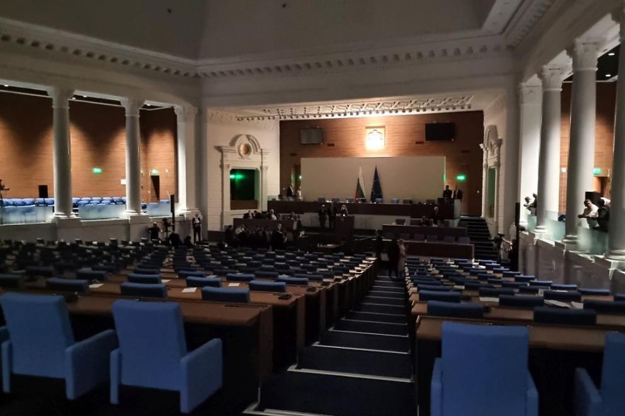 Депутатите излизат във ваканция до 5 януари включително