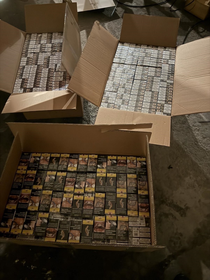 Задържаха над 1 милион къса контрабандни цигари на МП Лесово