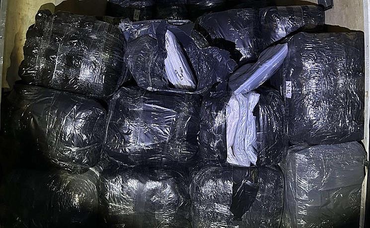 Иззеха над 4500 артикули от защитени търговски марки