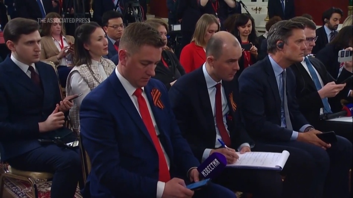 Зеленски готов на среща с Путин: Руският президент насрочи разговор за четвъртък 