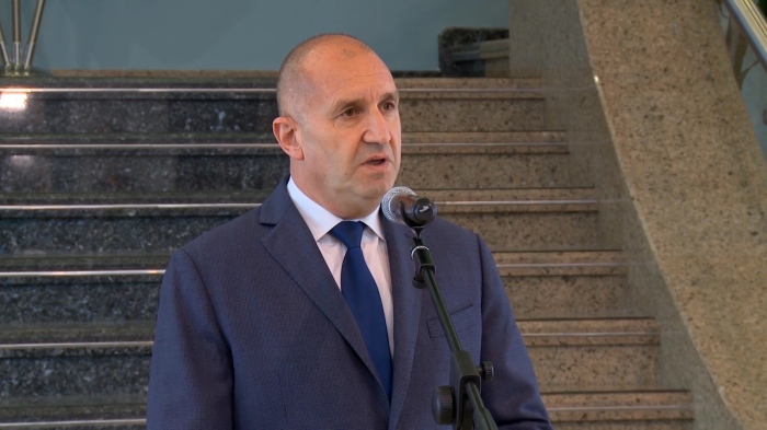 Заради отказания референдум: Държавният глава ще сезира Конституционния съд 