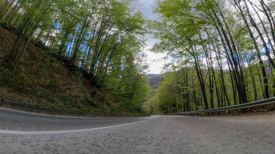 На 28 и 29 май спират движението през прохода „Петрохан“