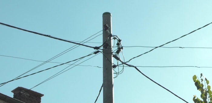 С решение на МС: Битовите потребители остават на регулирани цени на тока