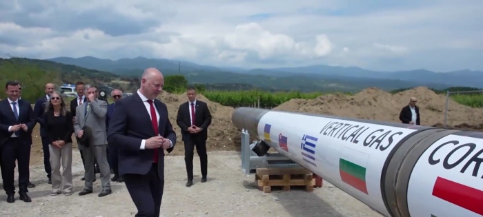 След проверката на премиера Желязков: \"Вертикалният газов коридор е ключов\"