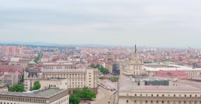 За запазване на българския лев: Многохиляден протест в София и цялата страна 