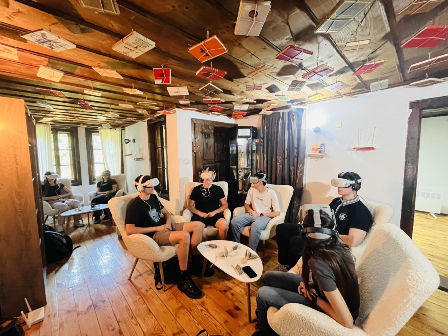 Деветокласници от ППМГ – Враца отбелязаха Ботевите празници и деня на Европейските автори