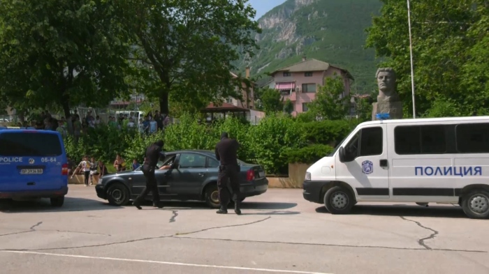 „Има ли решение?“ 07.06.2025. \"Ваканция, здравей! Да играем безопасно!\" : Ученици показаха умения по пътна безопасност