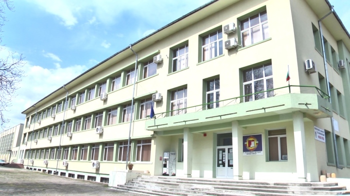 Над 41 хил. места за студенти държавна поръчка - К. Вълчев: \"Предлагаме недостига на учители\"