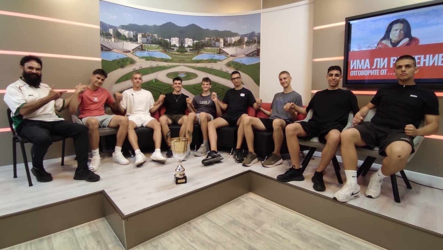 Да грабнеш купата от Ученически игри по Лека атлетика