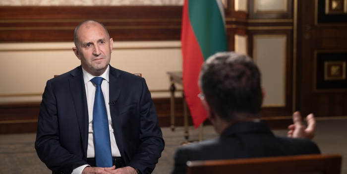 Румен Радев пред CNN: За еврото, референдума и войната в Украйна 