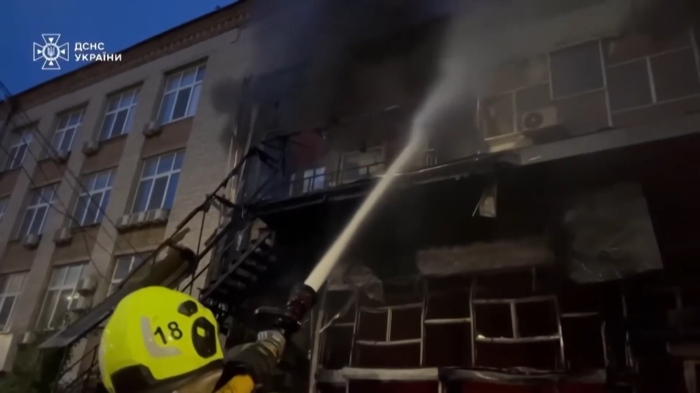 При руски удари срещу Киев: Най-малко 15 загинали и 99 ранени