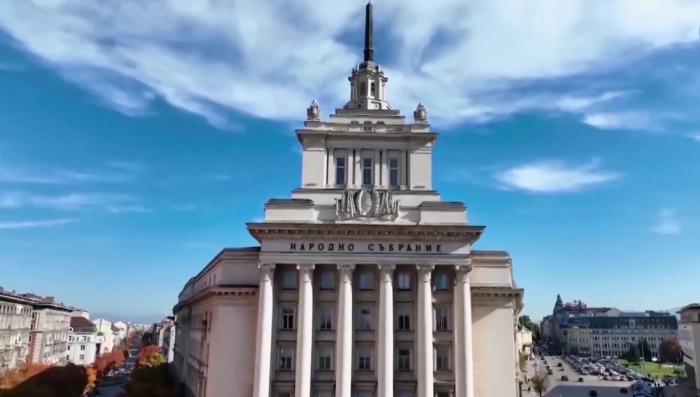 Кой трябва да е начело на КПКОНПИ? Темата предизвика обвинения сред депутати