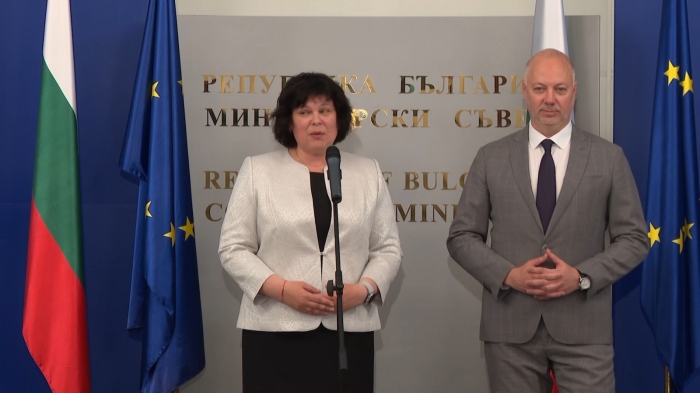 Желязков: \"Държавата разчита на вас\" -  Наградиха олимпийските отбори по природни науки