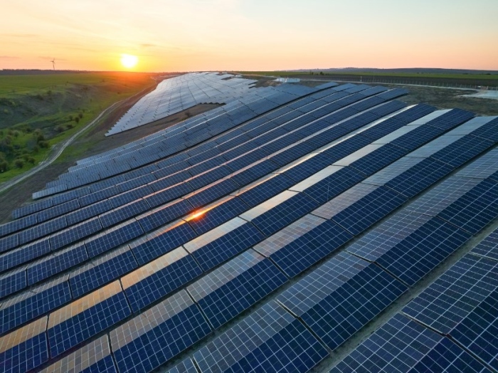 Соларис Холдинг пусна в експлоатация нов хибриден ВЕИ парк край с. Селановци