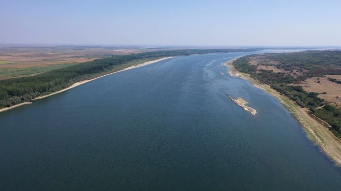 Ниско ниво на река Дунав: Сушата застраши корабоплаването по Дунав