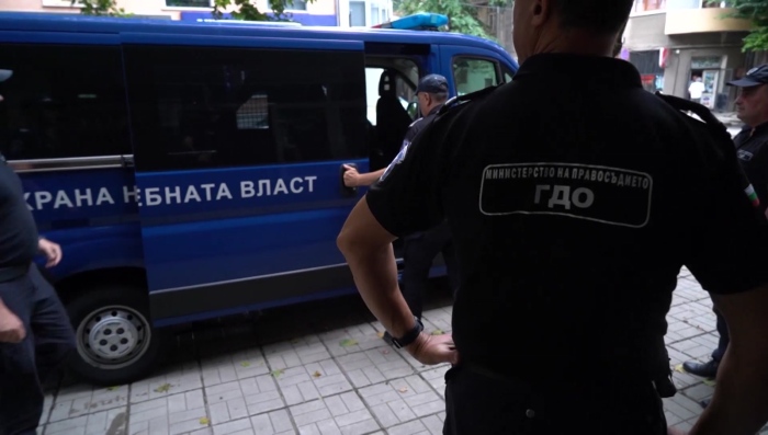 Заради над 1 кг фентанил в Монтанско: Оставиха в ареста мъжа, държал в дома си опасната дрога