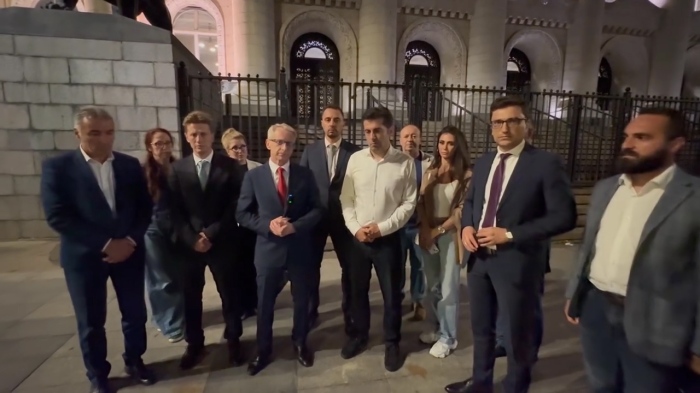 След 9-часово заседание: Съдът остави в ареста Благомир Коцев