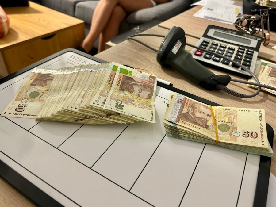 ГДБОП задържа четирима за принуда, заплахи и насилие