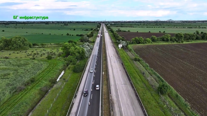 От 6:00 до 17:00 ч. - реорганизират движението по АМ \"Хемус\" 