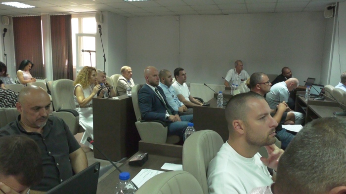 На общинската сесия във Враца: Гласуват как да се разшири терен за кучешки приют