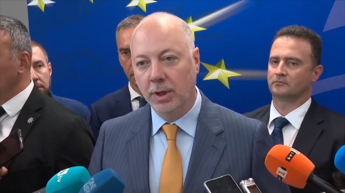 \"Брутална чистка в ДАНС\"? Желязков: \"Нямаме данни за такива сталински методи\" 