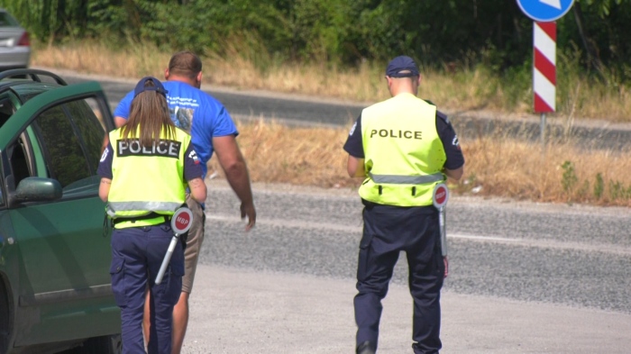 Скок на жалбите при тестовете за наркотици: Омбудсманът сезира министрите Митов и Кирилов