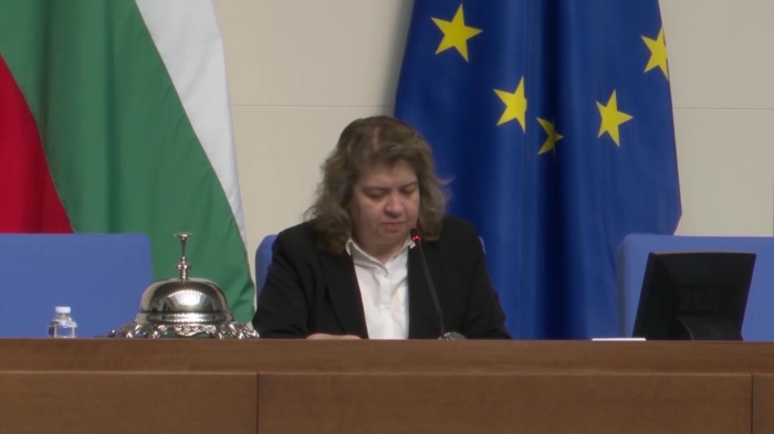 Киселова за исканата й оставка: \"Периодично усилие на различни парламентарни групи\"