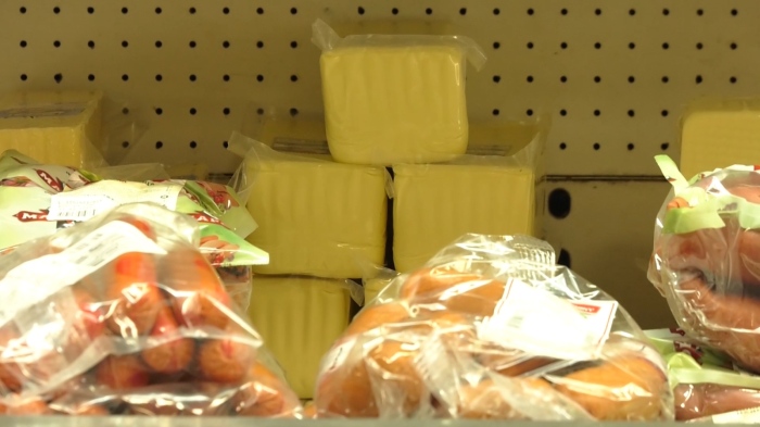 Глобяват търговците за цените в лева и евро: Започват проверки на КЗП и НАП