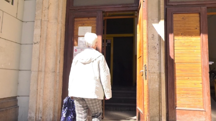 Започна изплащането на пенсиите: На 15 октомври изплащат обезщетенията за безработица 