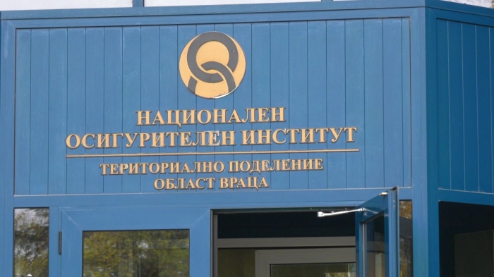 КТ Подкрепа настоява за въвеждането на клас прослужено време за държавните служители