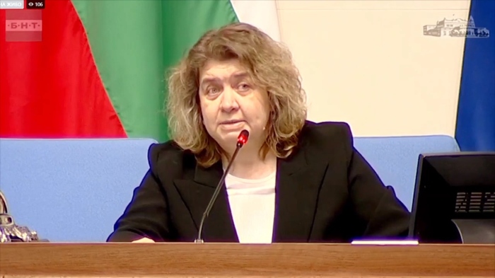 Ротацията е факт: Наталия Киселова стана, Рая Назарян седна на шефския стол 