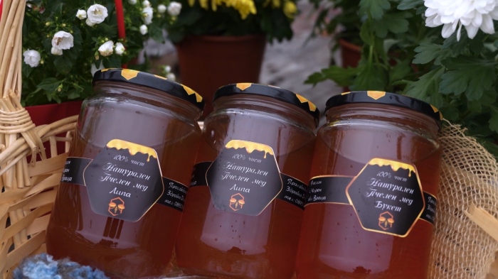 Добрият пример от Враца: Пчелар подари 1 тон мед на нуждаещи се 