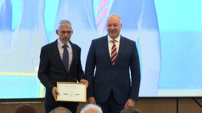 Повече пари за болниците през 2026 г.: 230 млн. евро за заплати в държавните и общинските здравни заведения