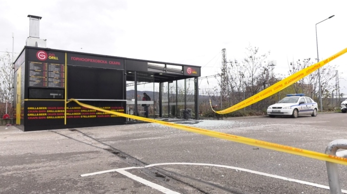 Зрелищна катастрофа във Враца: Двама са в болница след като \