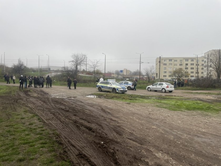 Влак прегази 16-годишно момче във Враца