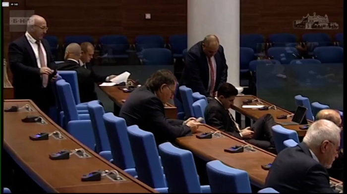 Единодушно: Депутатите оттеглиха план-сметка за 2026