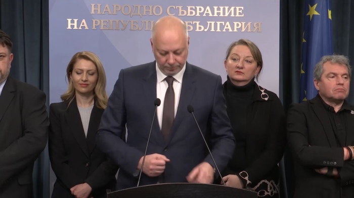 Коментарите след оставката: Борисов: \"Няма от какво да се срамуваме\" 