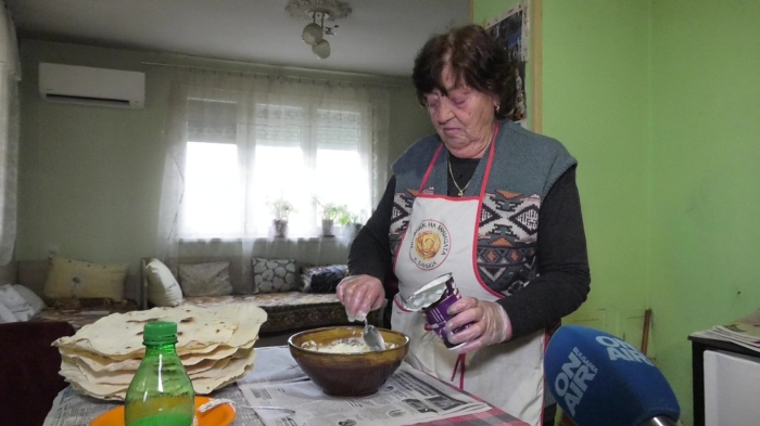 Какво е Нова година без баница? Тайната за най-вкусната рецепта разкриват в село Баница
