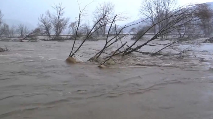 След потопа в Крумовград: Валежите спират, бедственото положение остава