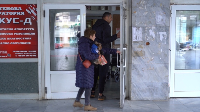 На крачка от епидемия?: Първи доказан случай на грип \