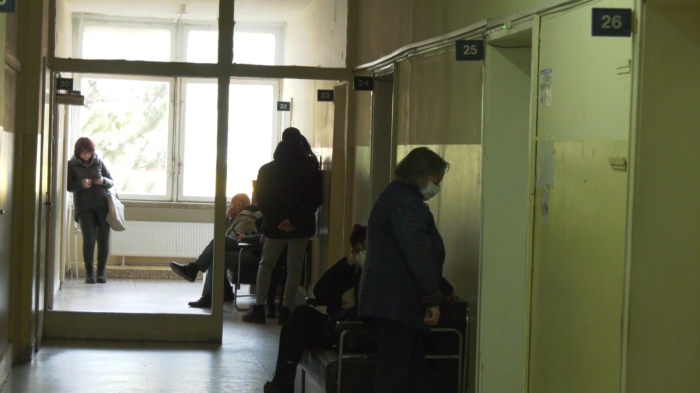 И Бургас обявява грипна епидемия: Удължават противоепидемичните мерки във Варненско