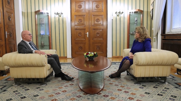 Търси се служебен премиер: Йотова продължава консултациите с лицата от \