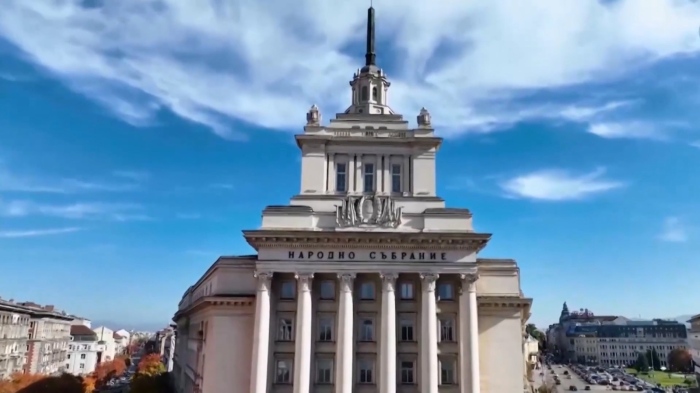 За държавния бюджет и популизма: Критики около план-сметката за 2026 г. преди изборите