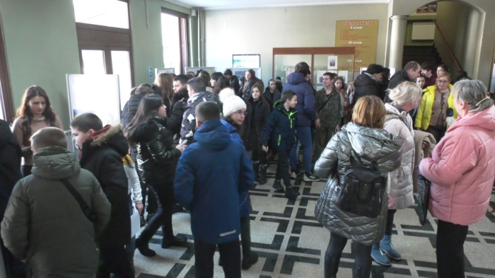 В памет на Апостола: ОУ \"В. Левски\" отбеляза 153 години от гибелта на Дякона