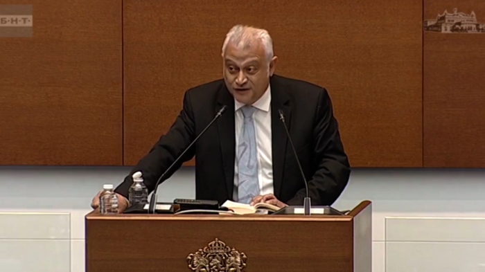 Изслушват Емил Дечев за случая \"Петрохан\" 