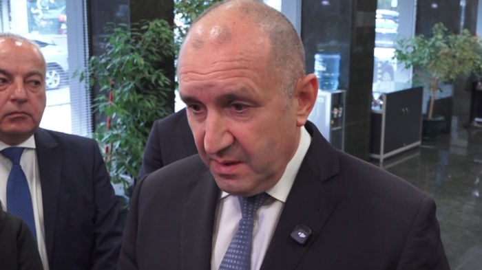 Румен Радев по актуални въпроси: \"Не съм се крил, ще участвам в листите\"