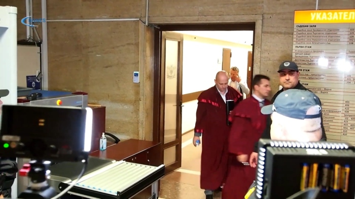 Делото \"Коцев\": Варненския съд спря производството срещу кмета 