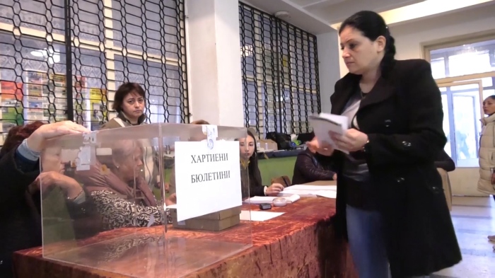 ЦИК представя бюлетините за вота на 19 април