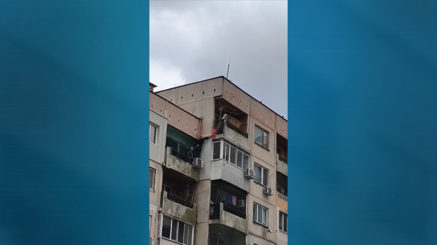 Случаят с 3-годишното дете в Ямбол: Търси се общо приемно семейство за него и сестричката му