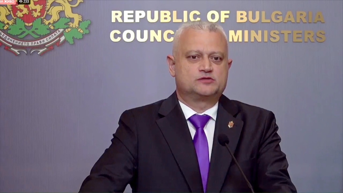 Дечев: “На ход е прокуратурата” - Извънреден брифинг на служения кабинет 